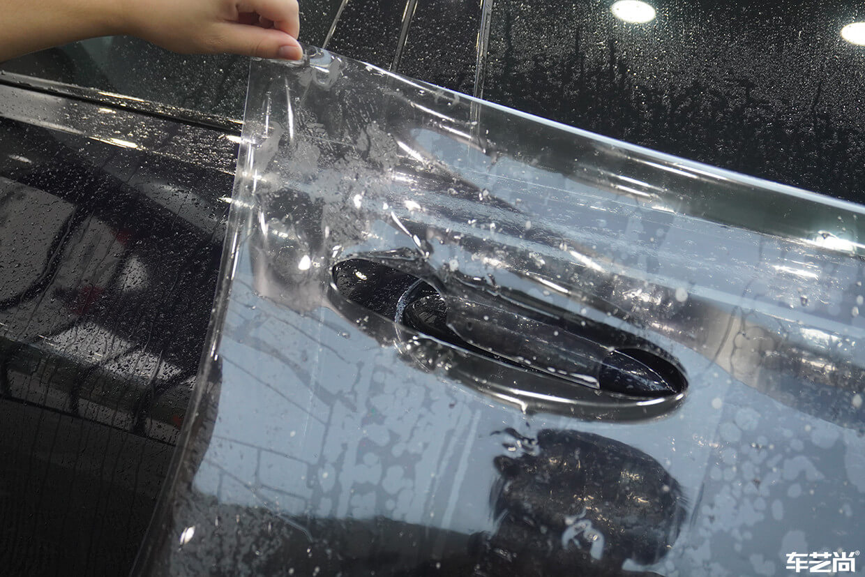 宝马3系施工隐形车衣，专车专用无痕包边（8）