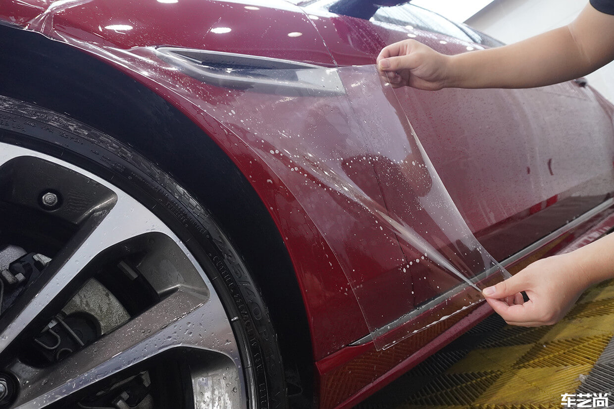 捷豹XEL装贴威固漆面保护膜流程展示（3）