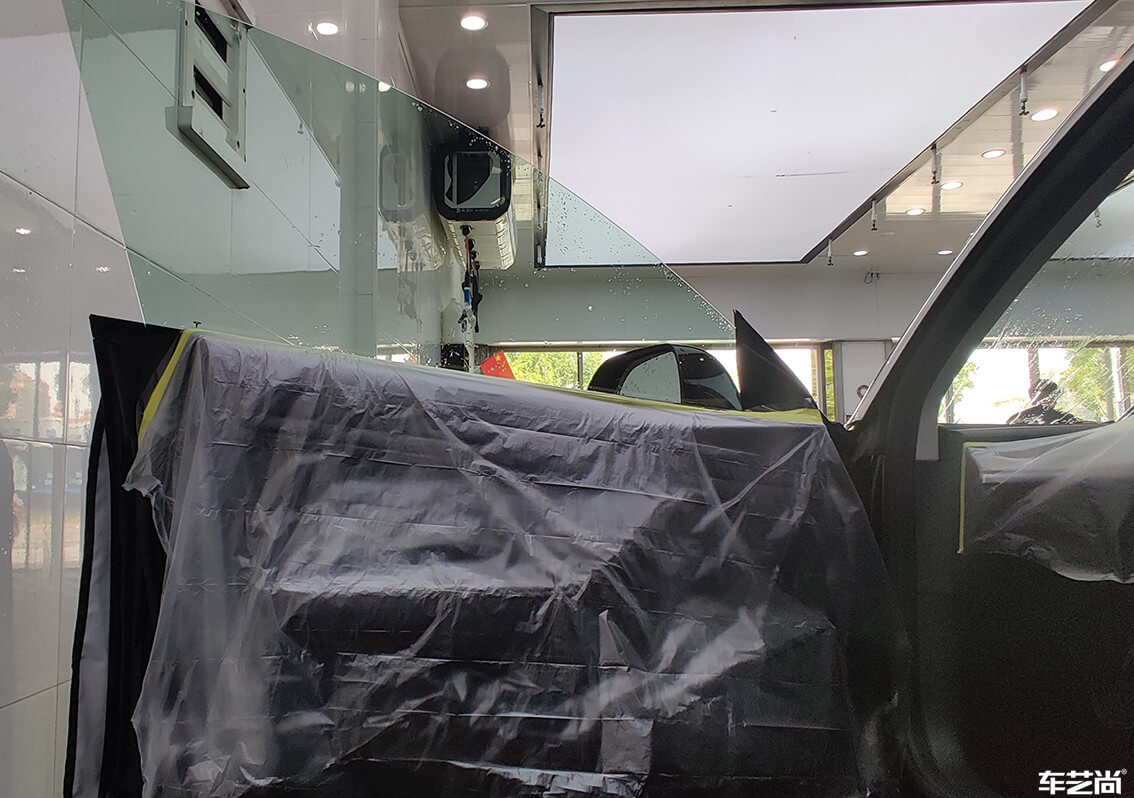 特斯拉Model 3施工威固隔热膜，多重保护（3）