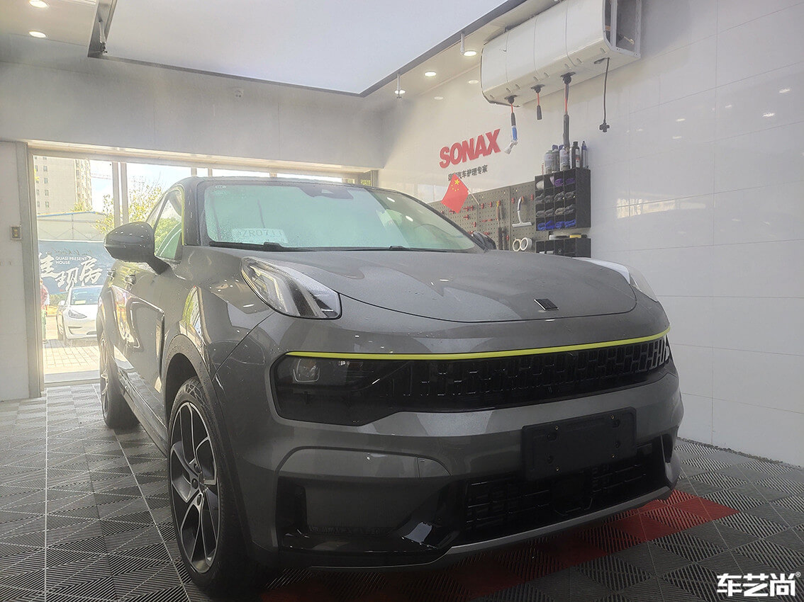 黑色领克05 车艺尚御水路店施工（4）