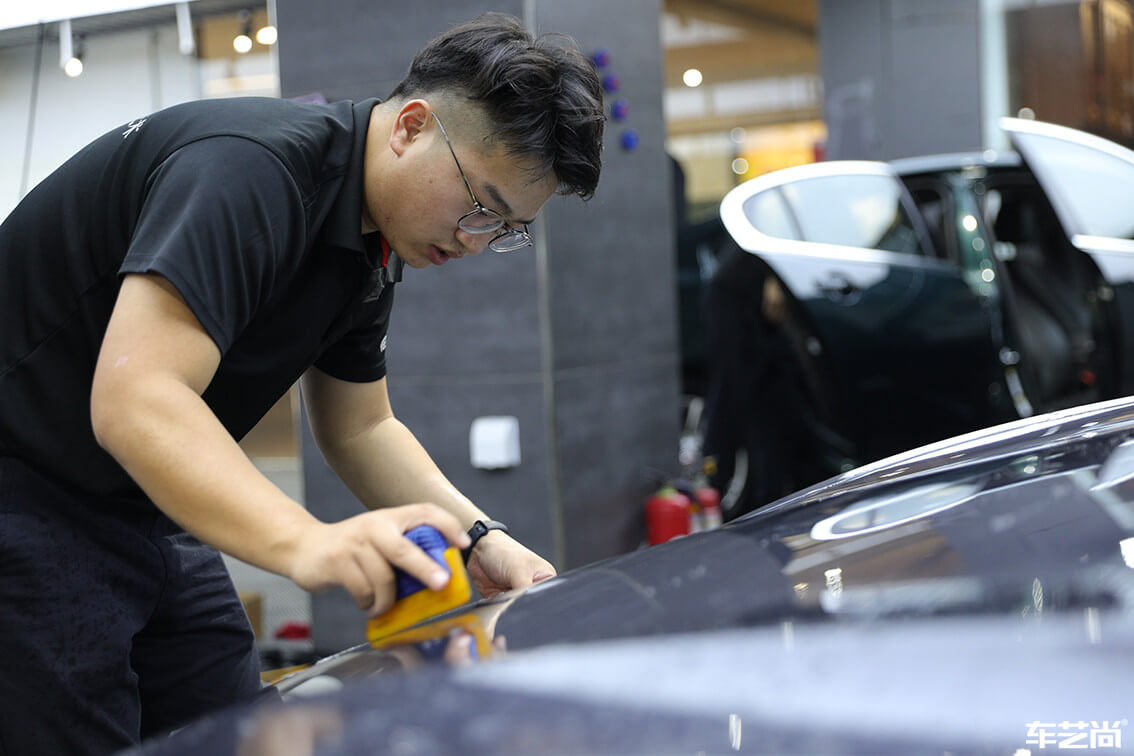 特斯拉Model 3施工威固漆面保护膜案例展示（10）