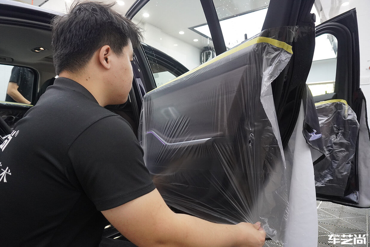 宝马3系装贴威固隔热膜，施工流程展示（5）