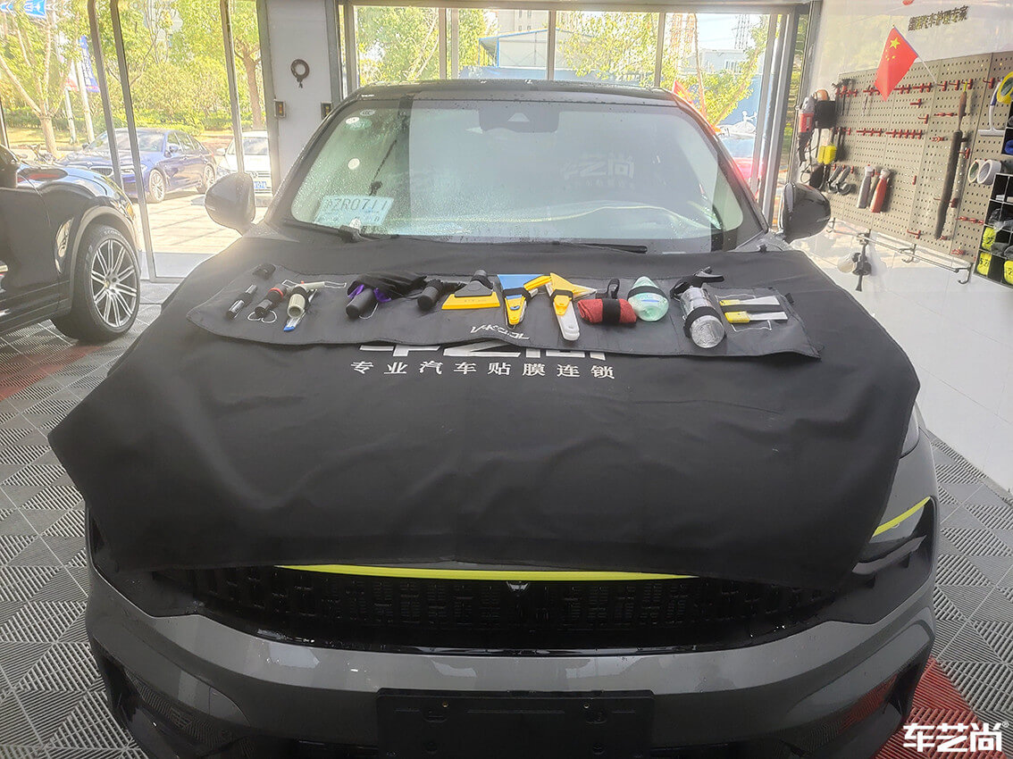 黑色领克05 车艺尚御水路店施工（6）