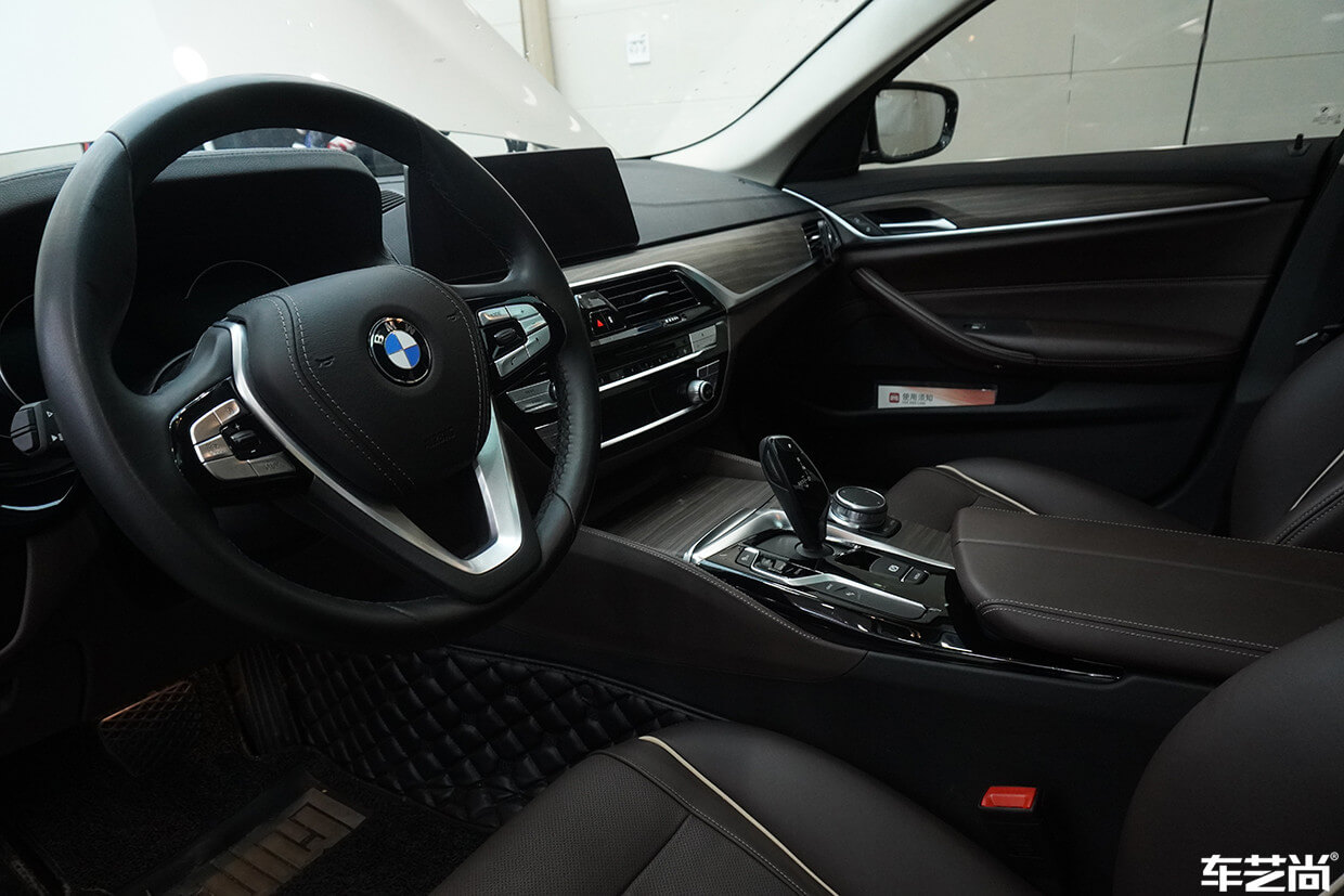 宝马3系装贴威固隐形车衣，施工流程展示（14）