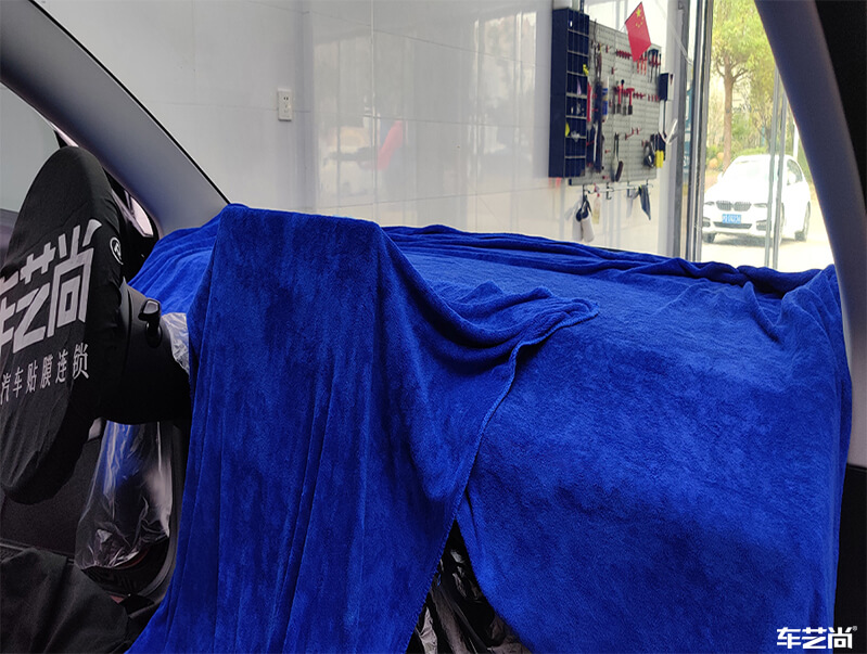 特斯拉Model 3施工威固隔热膜施工流程分享（2）