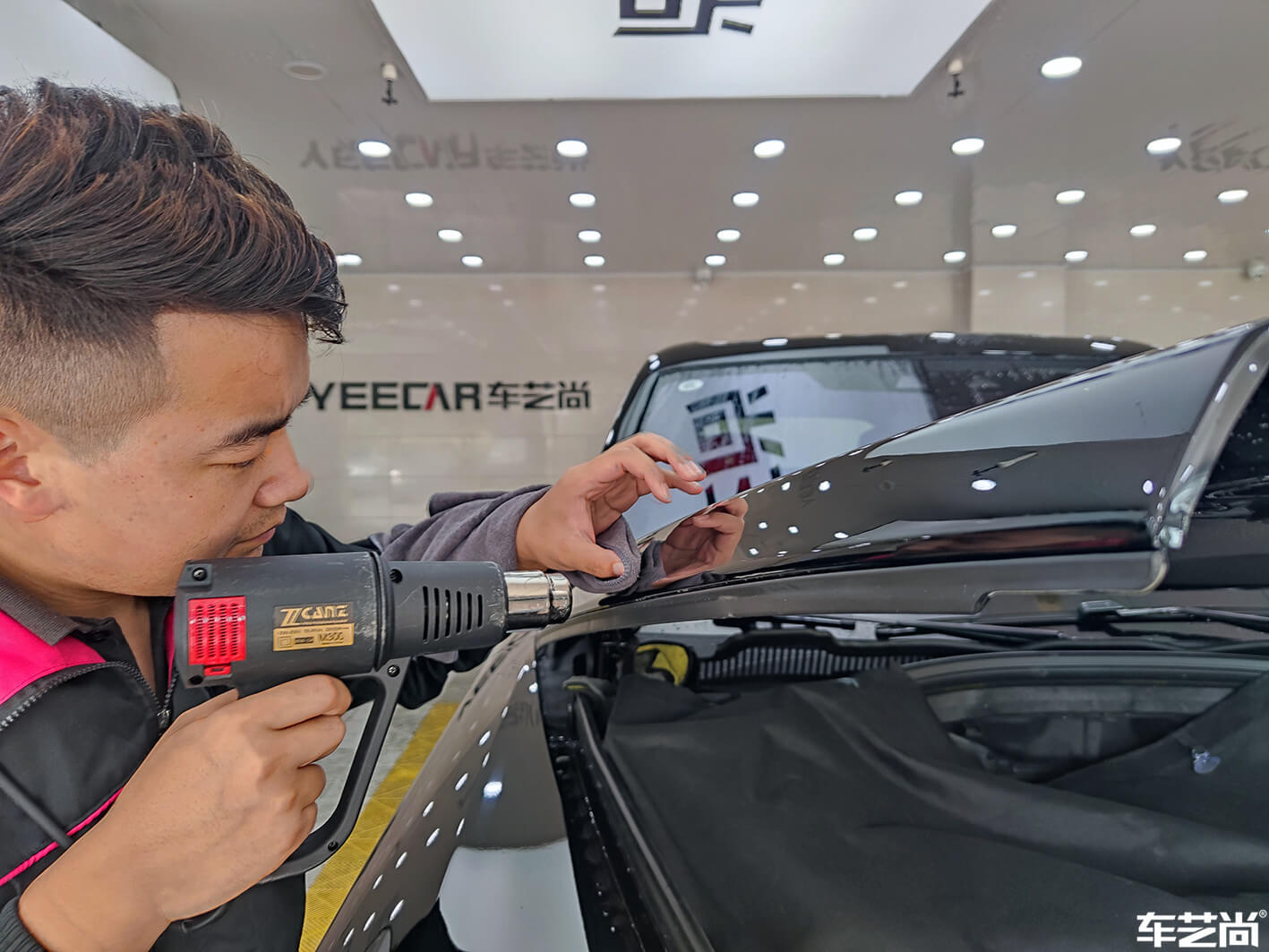 劳斯莱斯库里南在车艺尚杭州旗舰店施工流程展示（13）