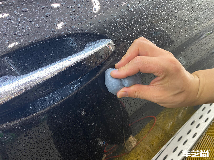 隐形车衣怎么清理