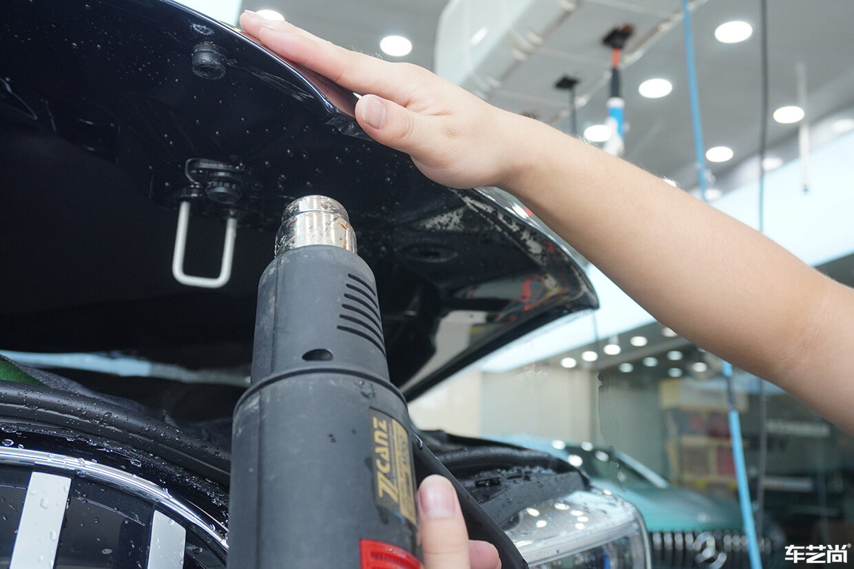 宝马7系装贴威固隐形车衣，案例流程展示（9）