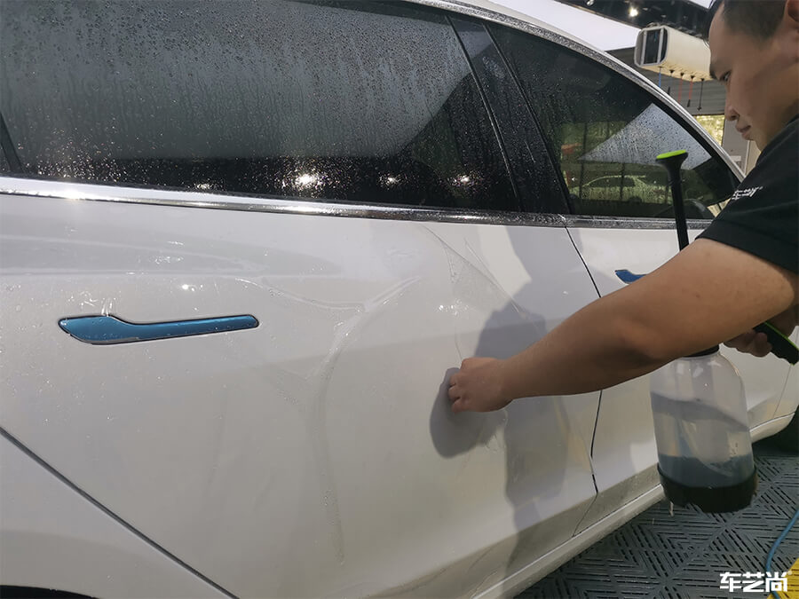 特斯拉Model 3施工罗利普斯隐形车衣案例分享（6）