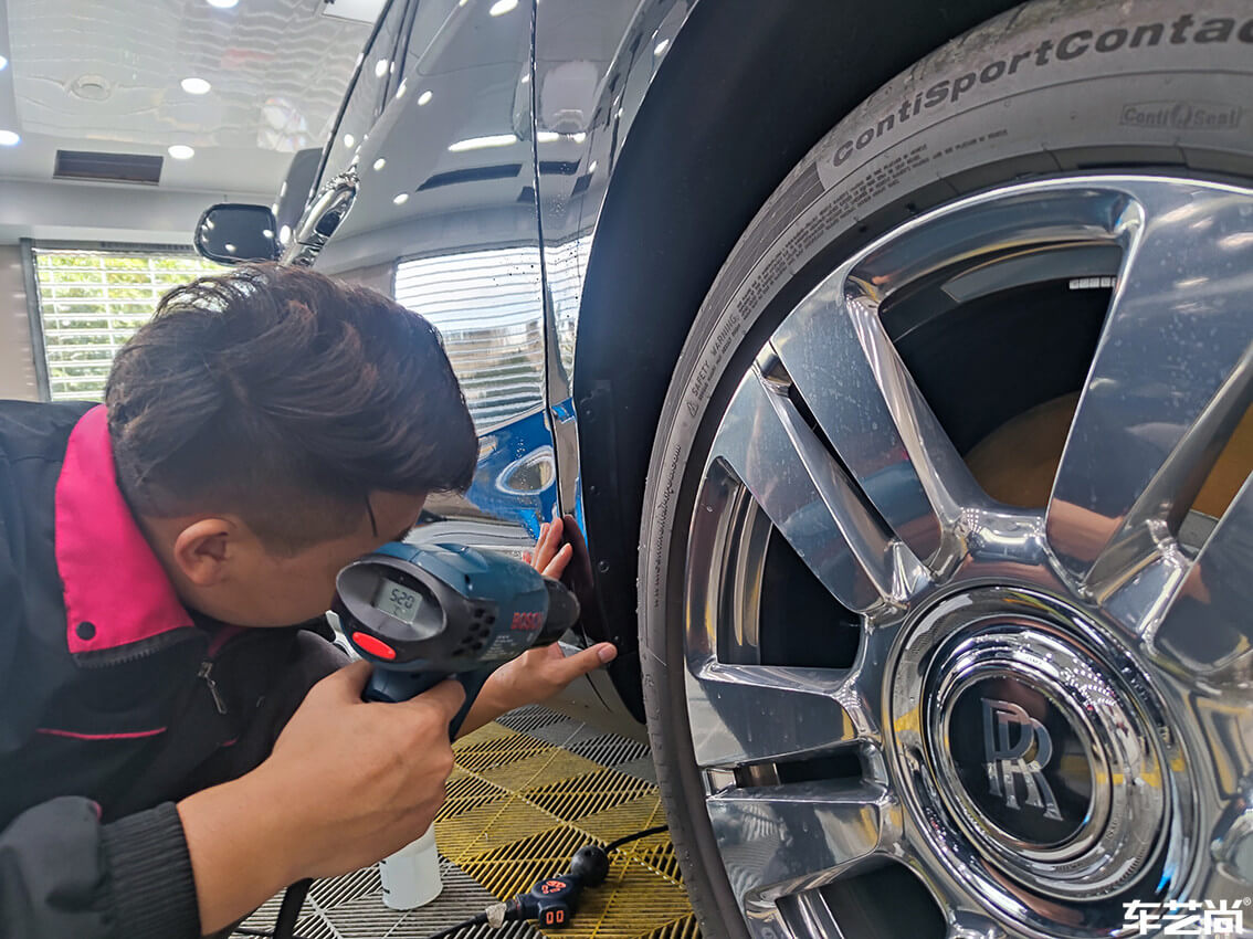 劳斯莱斯库里南在车艺尚杭州旗舰店施工流程展示（11）