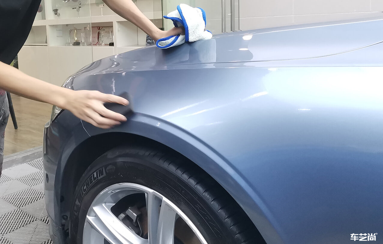 车艺尚莘庄店施工沃尔沃S90，水晶镀膜流程展示（4）