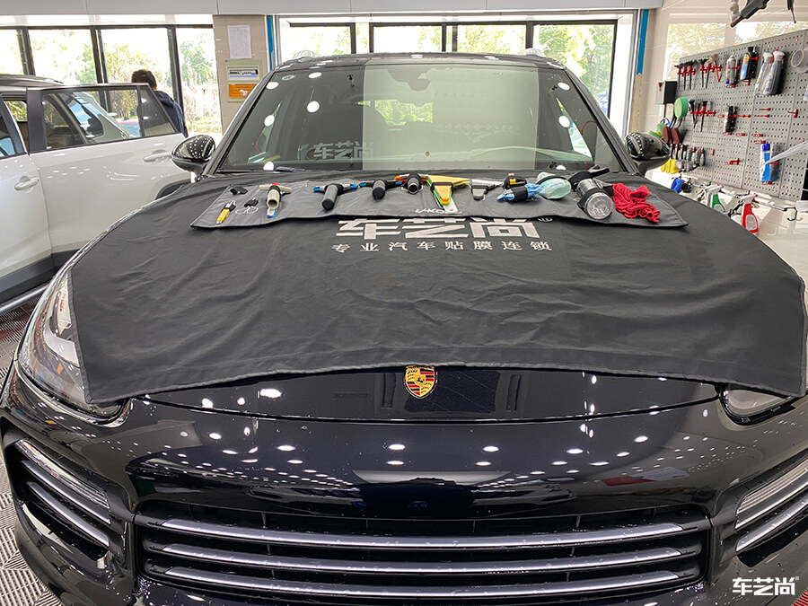 保时捷卡宴装贴威固VK70-K35，施工流程展示（4）