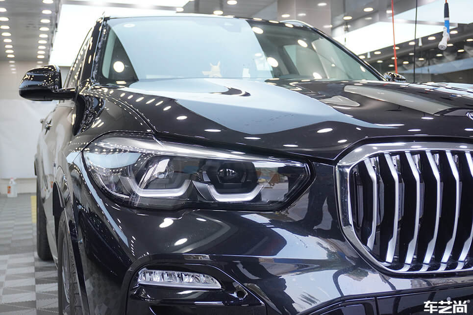 宝马X5装贴威固隐形车衣，施工流程展示（15）