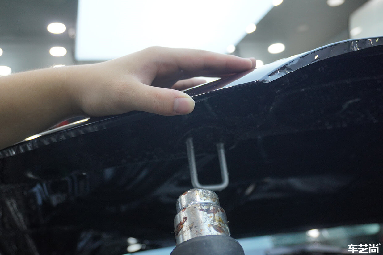 宝马3系施工隐形车衣，专车专用无痕包边（12）