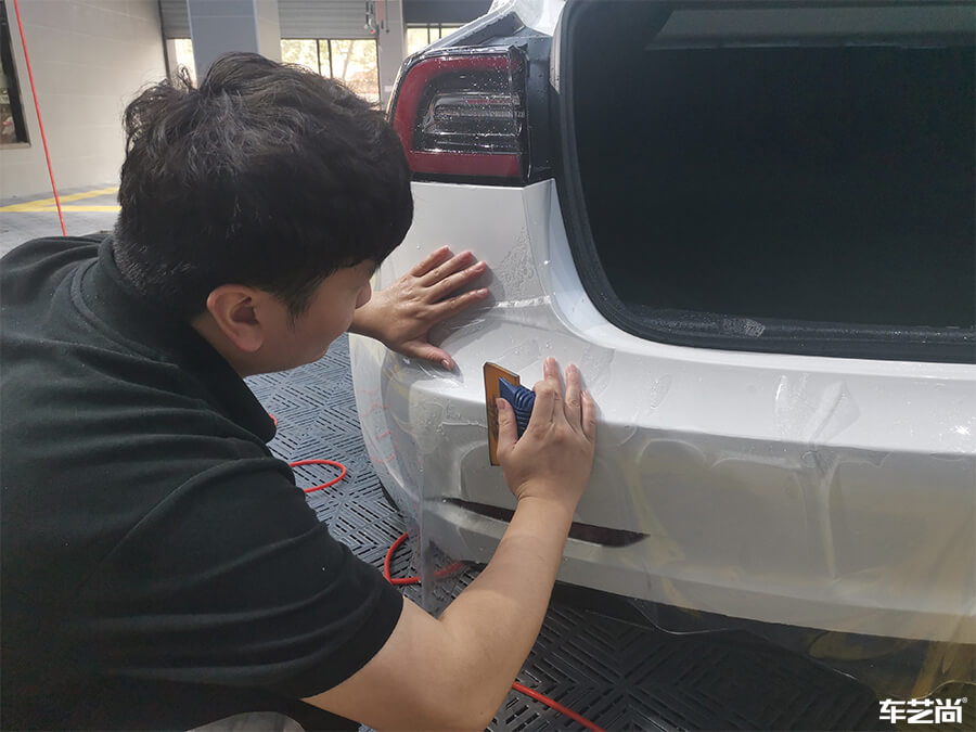 特斯拉Model 3施工罗利普斯隐形车衣案例分享（4）