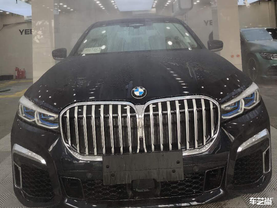 宝马7系选择专车专用隐形车衣，施工案例展示（1）