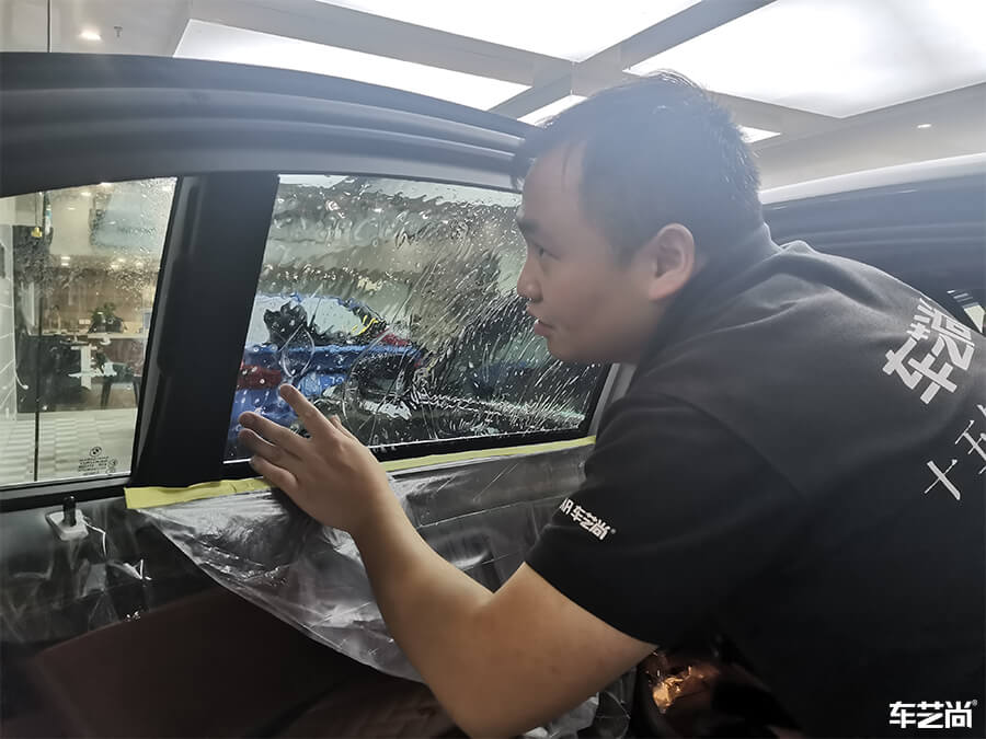 宝马7系装贴威固V70+K35，施工流程展示（7）