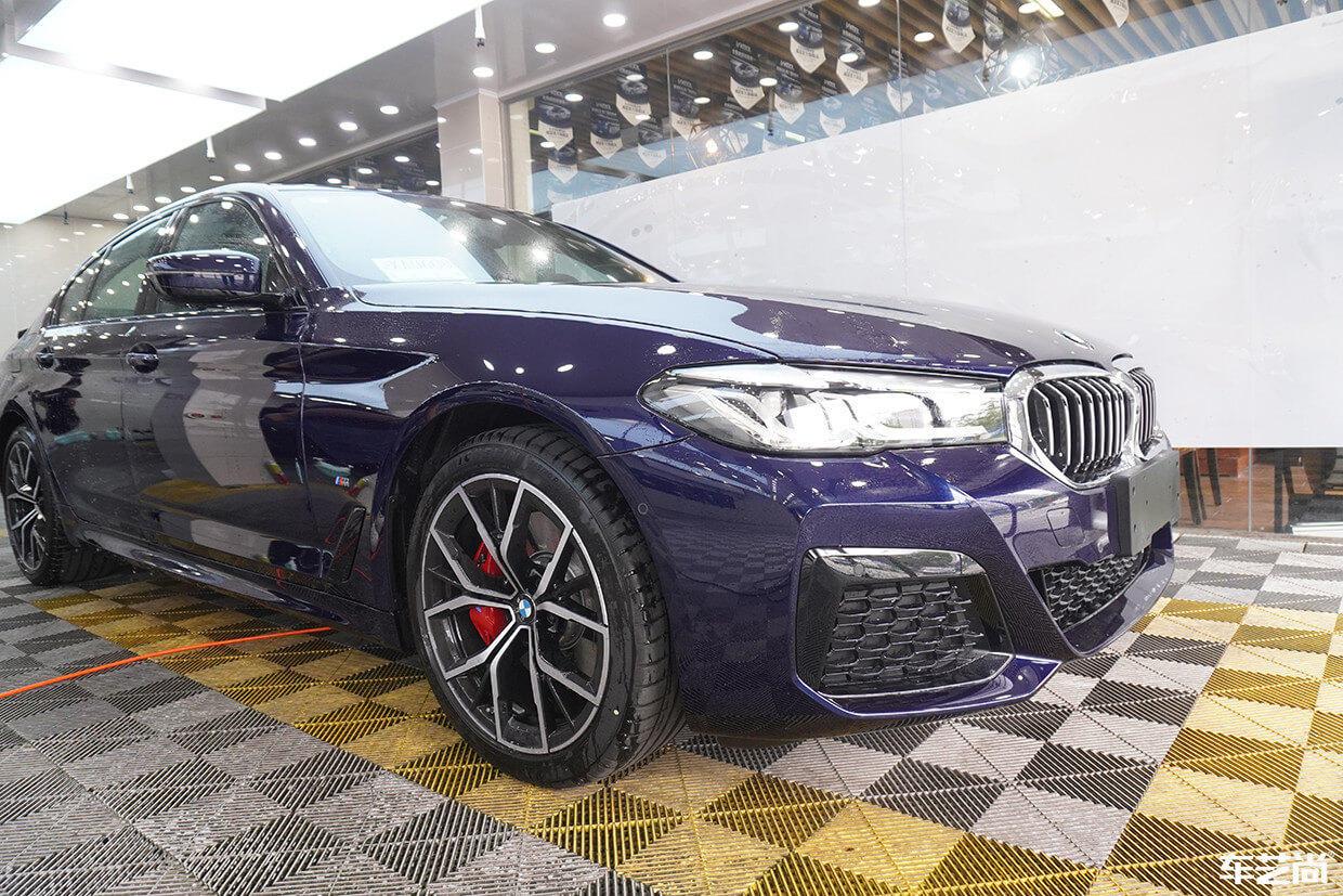 宝马5系施工隐形车衣，给您带来贴身保护（13）