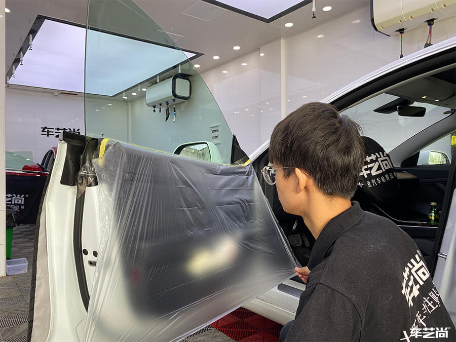 特斯拉Model 3施工威固隔热膜施工案例分享（4）