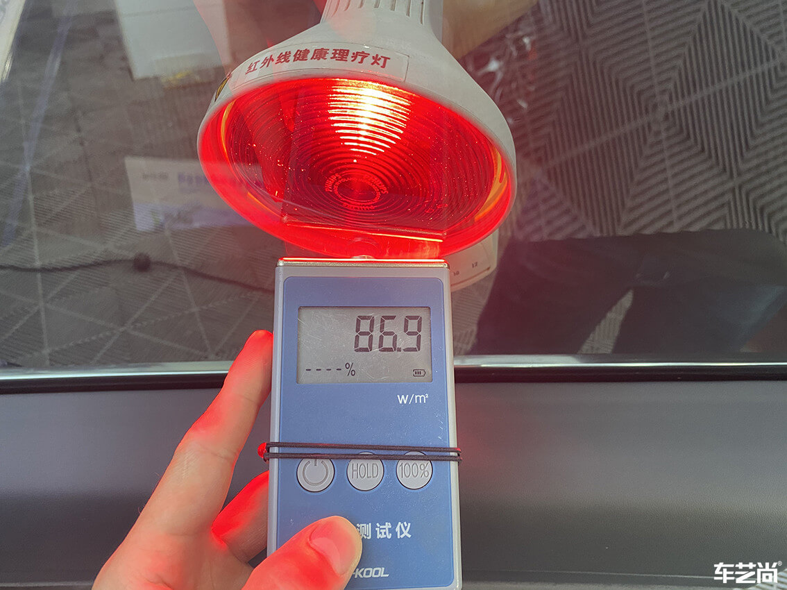 特斯拉Model 3施工威固隔热膜案例分享（11）