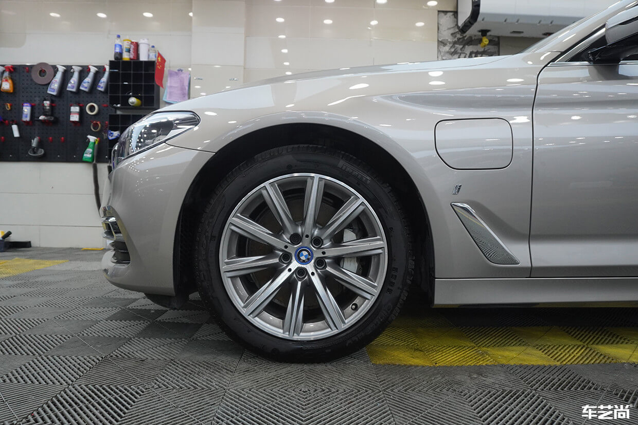 宝马530LE施工威固隐形车衣，防刮耐磨可兼得（13）