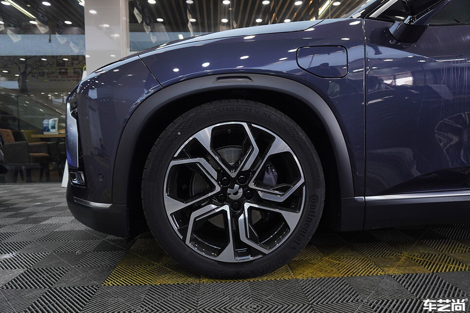 蔚来 ES8装贴威固隐形车衣（16）