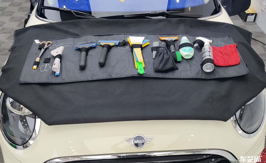 车艺尚为Mini装贴威固玻璃膜，施工案例展示（2）