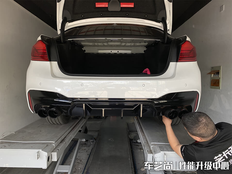 车艺尚性能中心，新宝马5系改装案例（12）