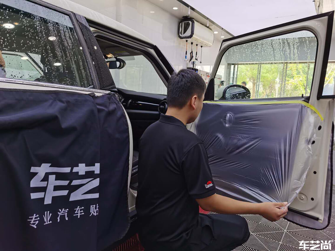 车艺尚为Mini装贴威固玻璃膜，施工案例展示（3）