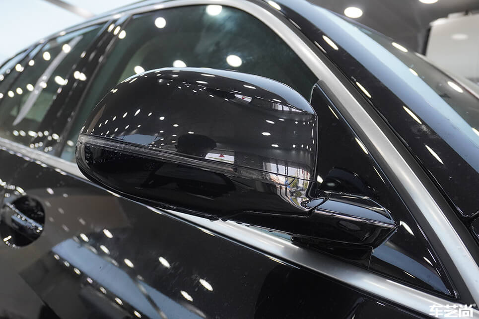 宝马X5装贴威固隐形车衣，施工流程展示（13）