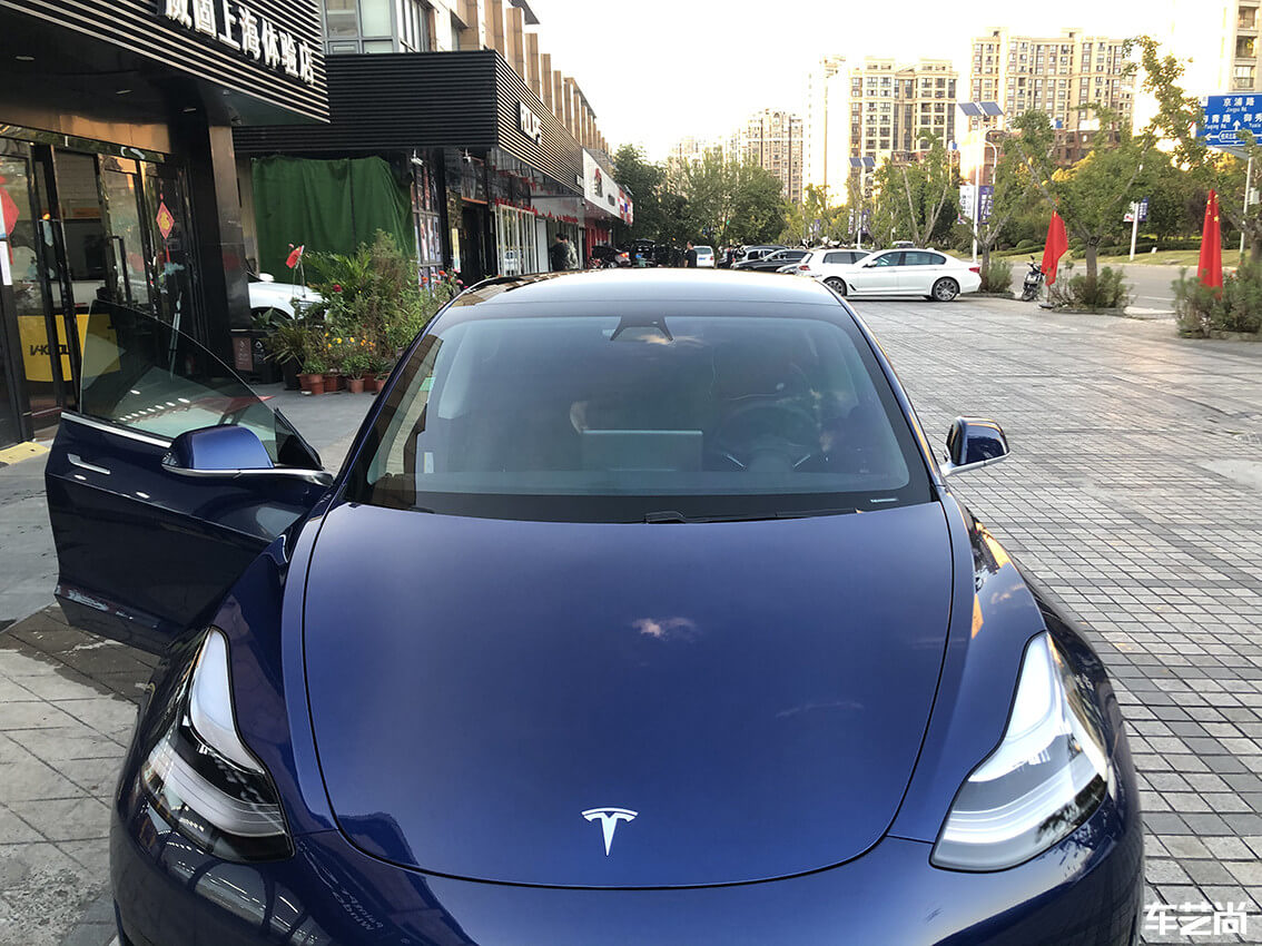 特斯拉Model 3施工威固隔热膜案例分享（10）