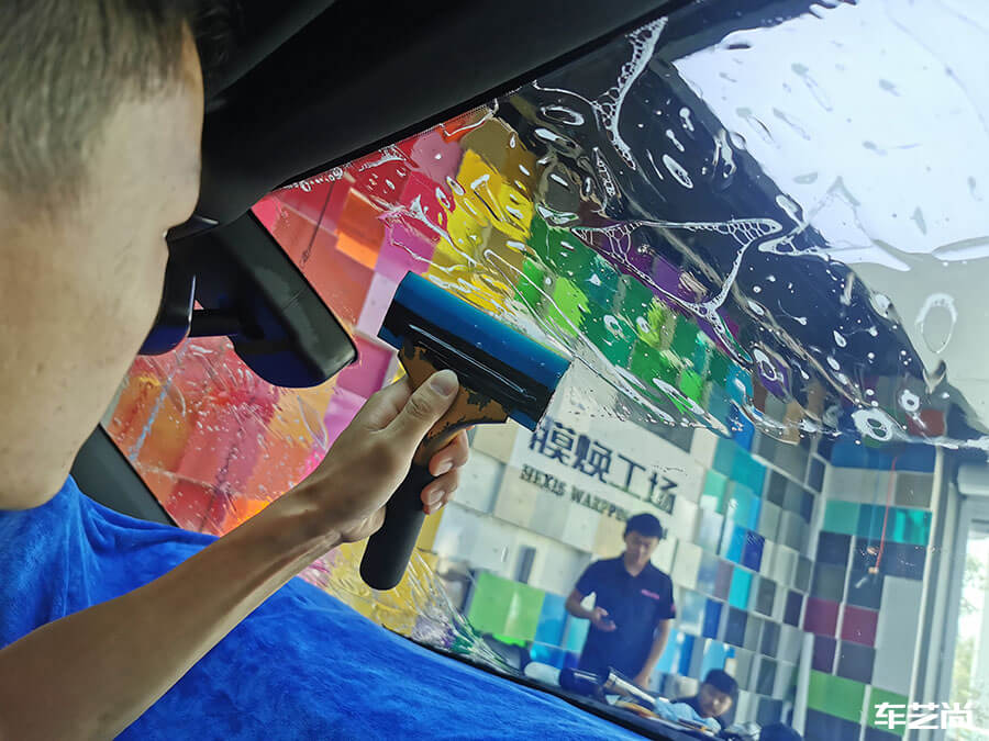 凯迪拉克装贴威固隔热膜，施工案例展示（5）
