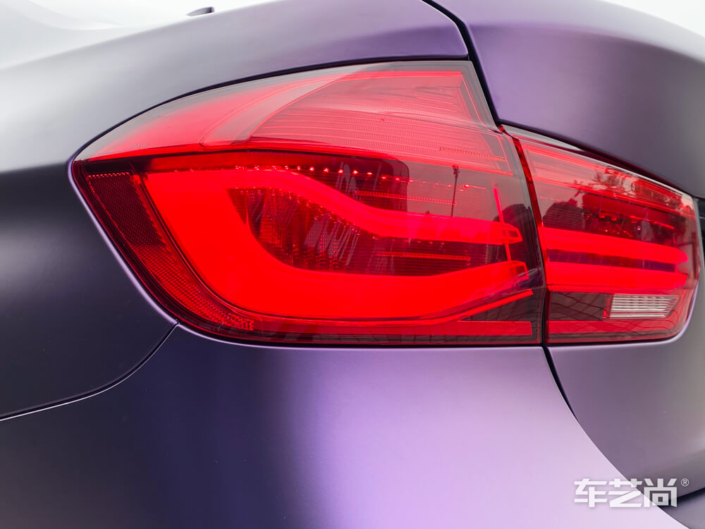 宝马三系改色哑光紫细节