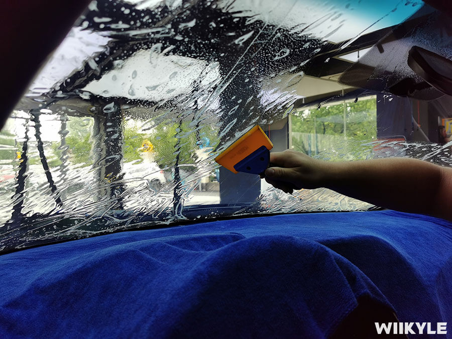 现代索纳塔除膜，装贴WIIKYLE玻璃膜（11）