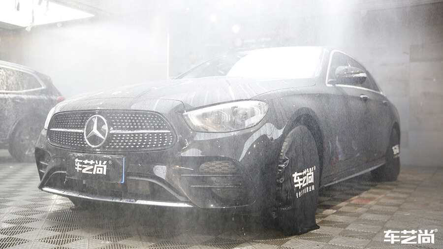 奔驰E300L装贴威固漆面保护膜案例展示（1）