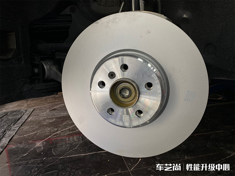 宝马原厂刹车卡钳