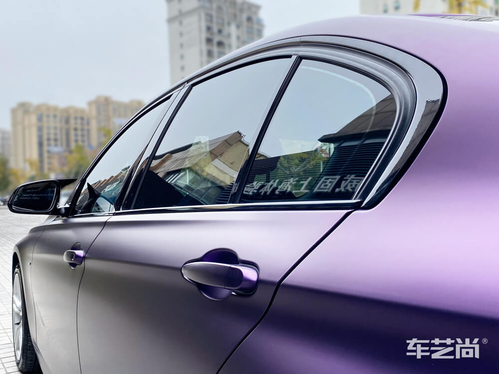 宝马三系改色哑光紫局部细节