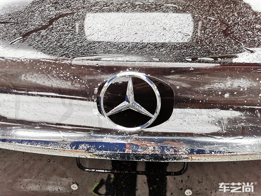 车艺尚施工精准覆膜，预留无痕包边处理（6）