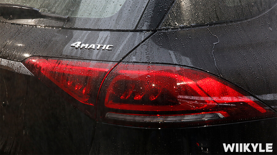 奔驰GLE450装贴WIIKYLE隐形车衣流程展示（2）