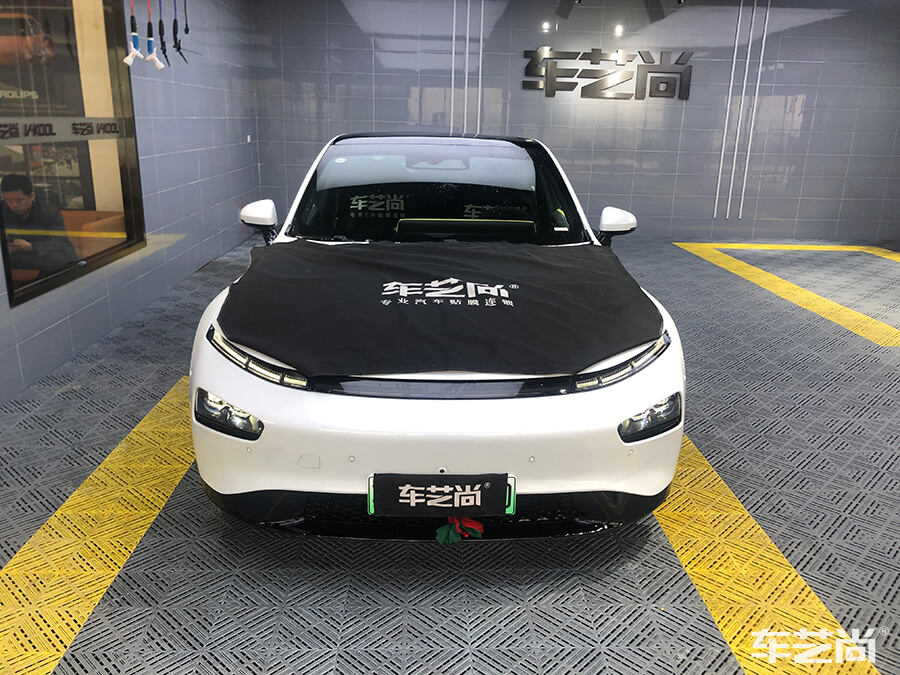 小鹏 P7极致防护，选择车艺尚施工威固隔热膜（1）