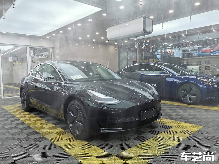 特斯拉施工威固隐形车衣案例分享，图片展示（1）