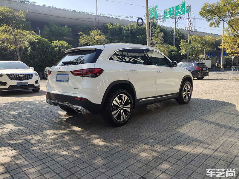 奔驰GLA200施工ROLIPS隐形车衣效果展示（图四）