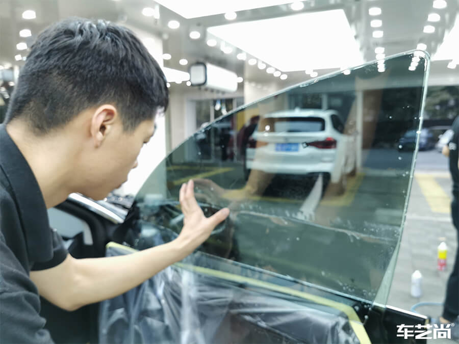 特斯拉Model 3施工威固隔热膜施工案例分享（3）