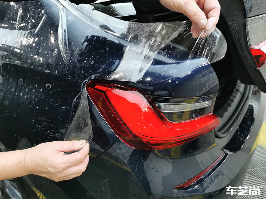 宝马325Li装贴威固隐形车衣，施工流程展示（3）