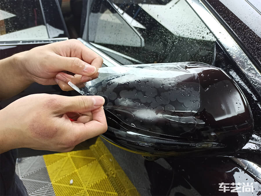 车艺尚施工精准覆膜，预留无痕包边处理（11）
