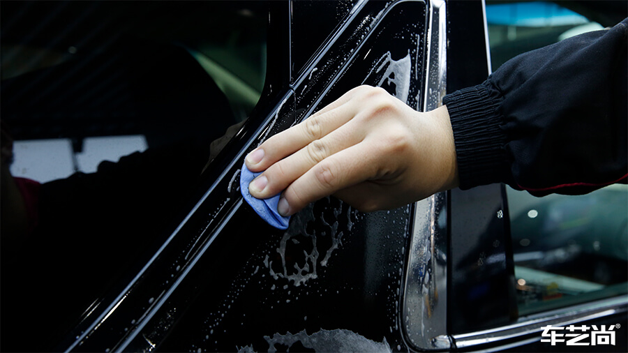 丰田埃尔法选择车艺尚，施工隐形车衣案例分享（2）