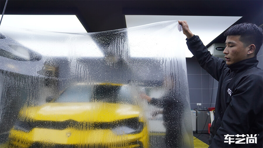 斗牛般的个性，兰博基尼施工隐形车衣案例展示（3）