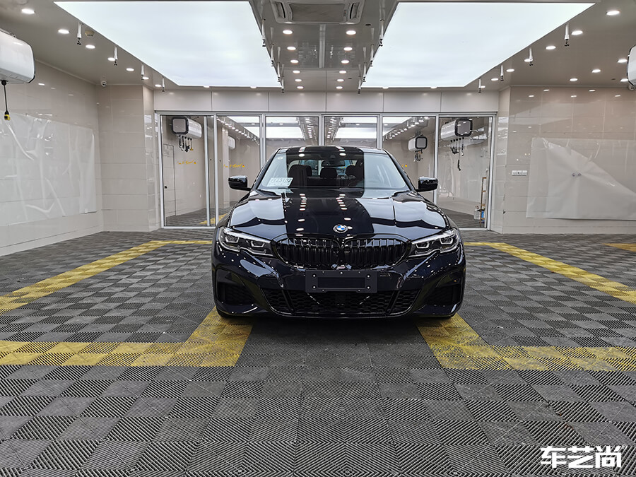 宝马325Li装贴威固隐形车衣，施工流程展示（12）