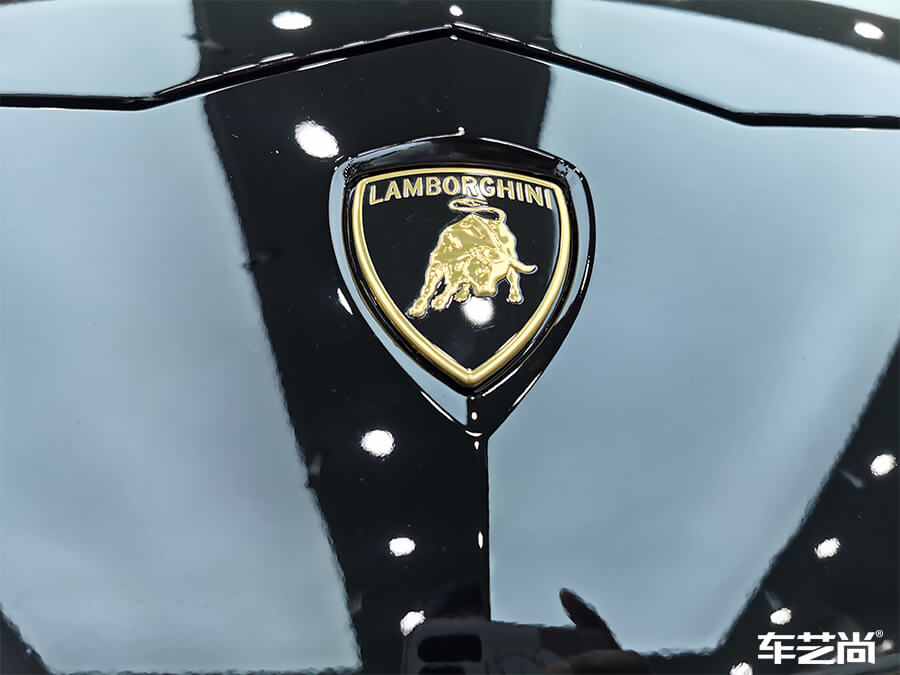 兰博基尼装贴威固漆面保护膜案例图展示（8）