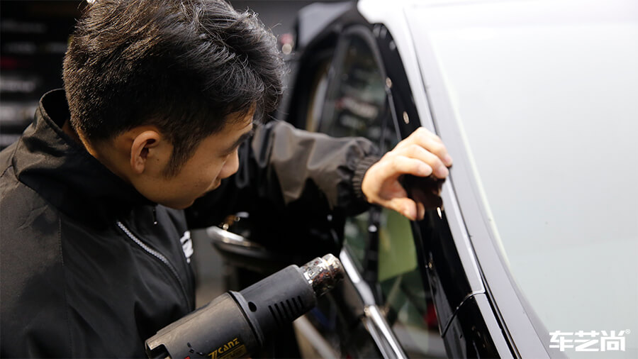 丰田埃尔法选择车艺尚，施工隐形车衣案例分享（14）